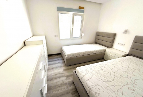 Resale - Townhouse - Torrevieja - Centro