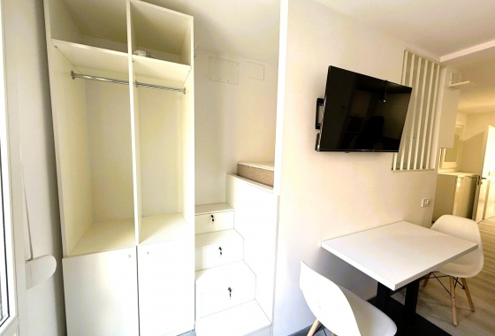 Resale - Townhouse - Torrevieja - Centro