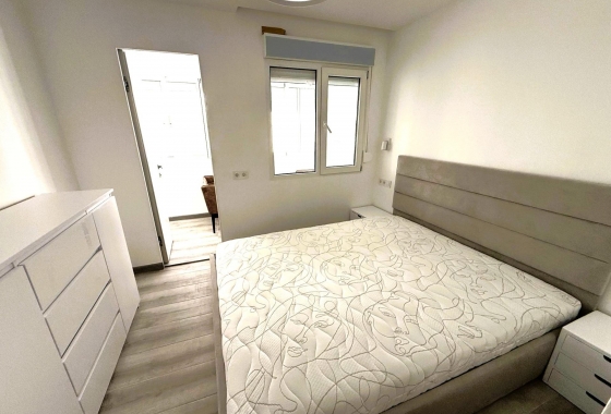 Resale - Townhouse - Torrevieja - Centro