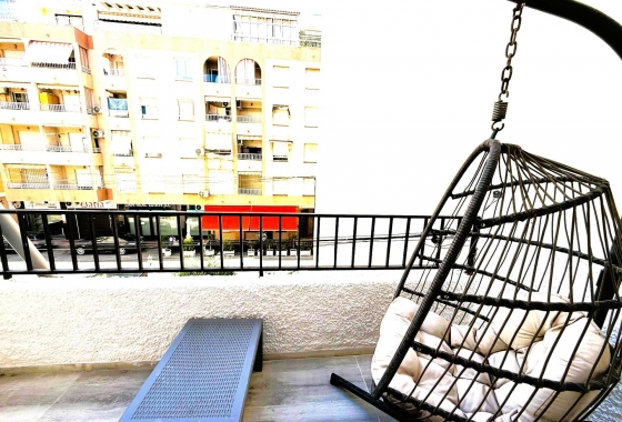 Resale - Townhouse - Torrevieja - Centro