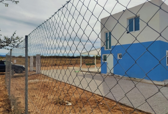 Resale - Villa - Pinoso - Inland