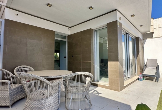 Resale - Villa - Orihuela Costa - Costa Blanca