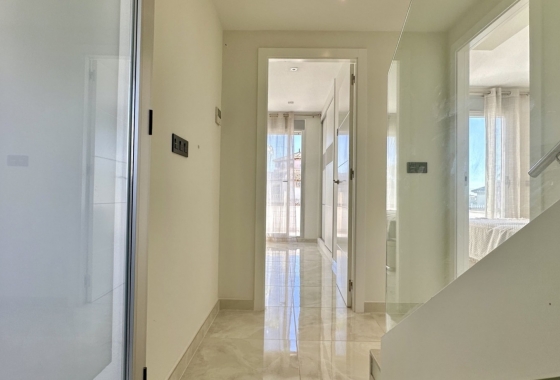 Resale - Villa - Orihuela Costa - Costa Blanca