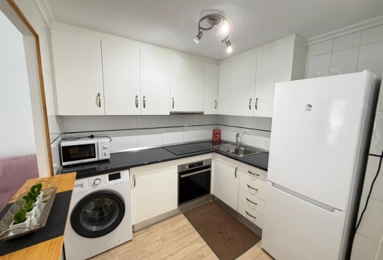 Resale - Apartment / flat - Torrevieja - Playa del Cura