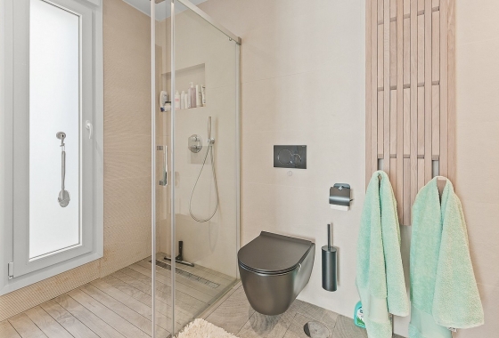 Resale - Villa - La Finca Golf Resort - Inland