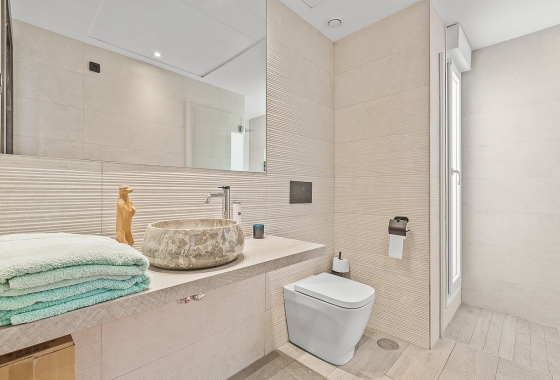 Resale - Villa - La Finca Golf Resort - Inland