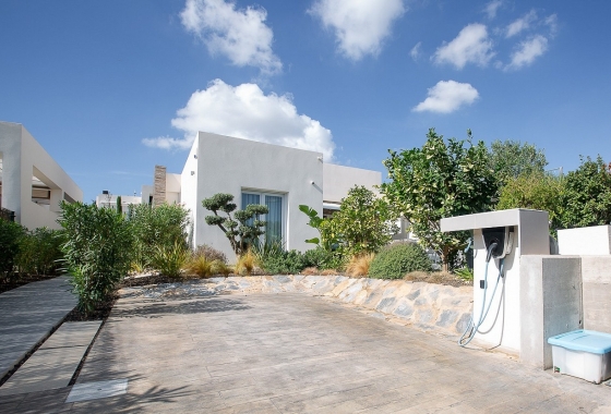 Resale - Villa - La Finca Golf Resort - Inland