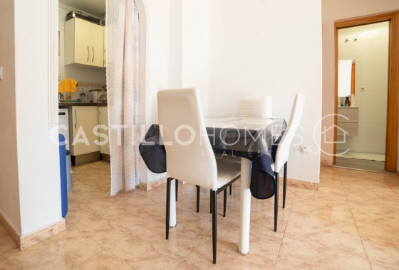Resale - Apartment / flat - Torrevieja - Centro