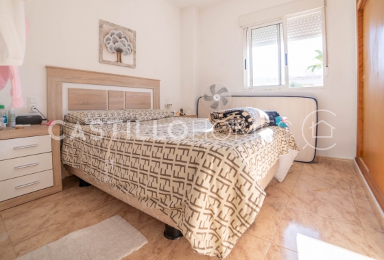 Resale - Apartment / flat - Torrevieja - Centro