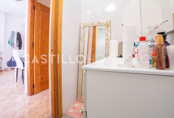 Resale - Apartment / flat - Torrevieja - Centro