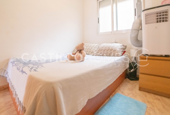 Resale - Apartment / flat - Torrevieja - Centro