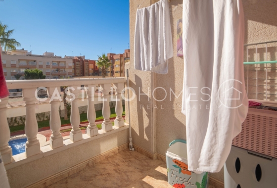 Resale - Apartment / flat - Torrevieja - Centro