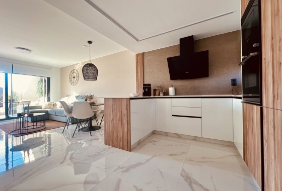 Resale - Apartment / flat - Guardamar del Segura - El Raso