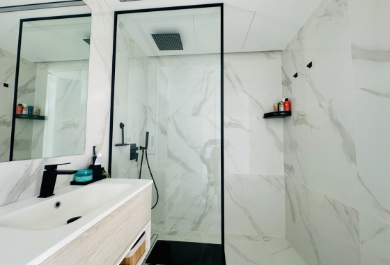 Resale - Apartment / flat - Guardamar del Segura - El Raso