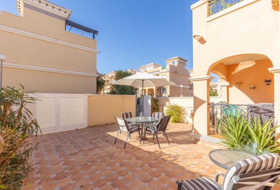 Resale - Townhouse - Orihuela Costa - Pau 8