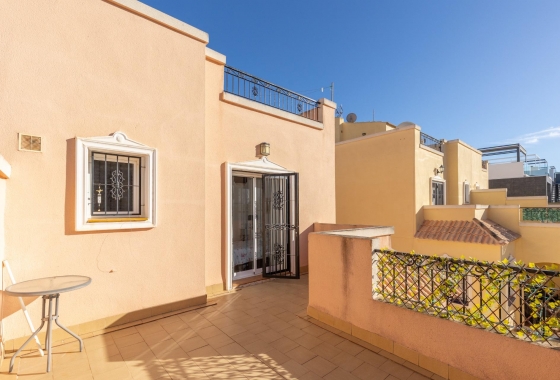 Resale - Townhouse - Orihuela Costa - Pau 8