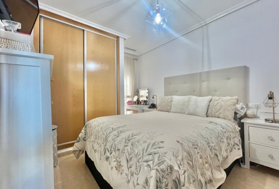 Reventa - Apartamento / piso - Torrevieja - Centro