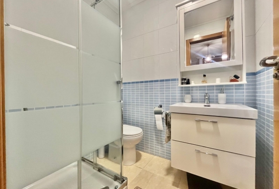 Reventa - Apartamento / piso - Torrevieja - Centro