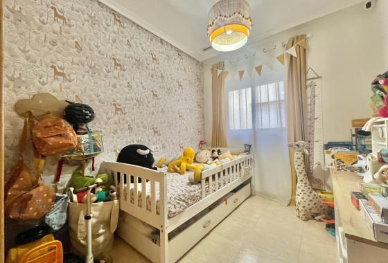 Reventa - Apartamento / piso - Torrevieja - Centro