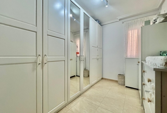 Reventa - Apartamento / piso - Torrevieja - Centro