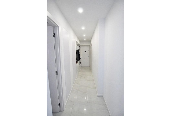 Перепродажа - Квартира - Torrevieja