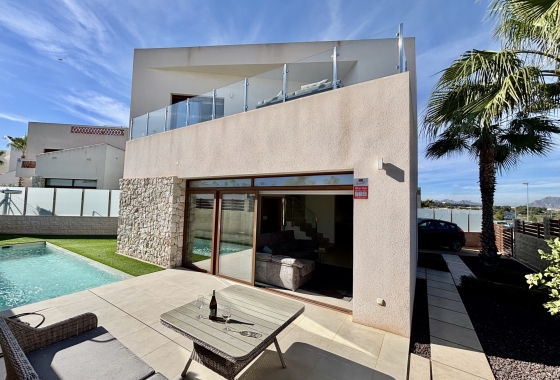 Obra nueva - Chalet - Benijofar