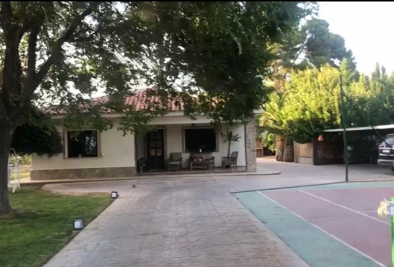 Resale - Villa - Elda - Inland