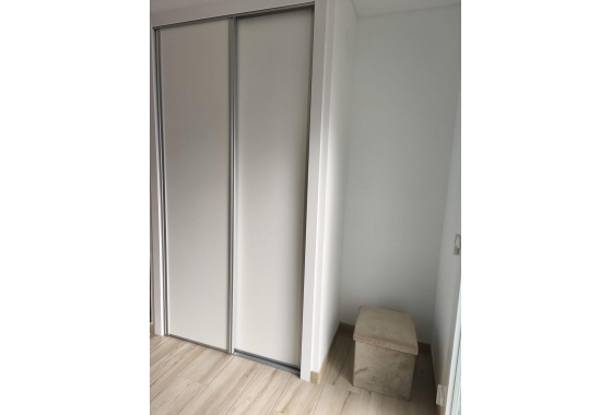 Herverkoop - Herenhuis - Torrevieja