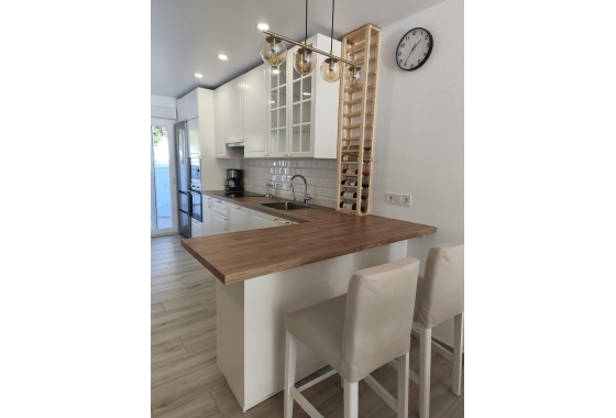 Herverkoop - Herenhuis - Torrevieja