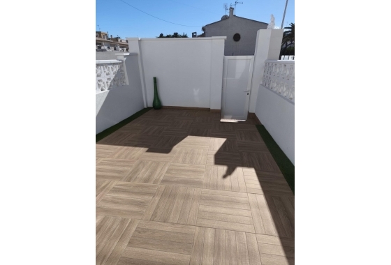 Herverkoop - Herenhuis - Torrevieja