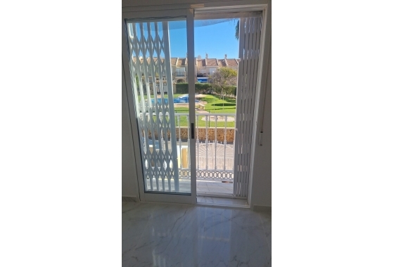 Resale - Townhouse - Torrevieja - aguas nuevas