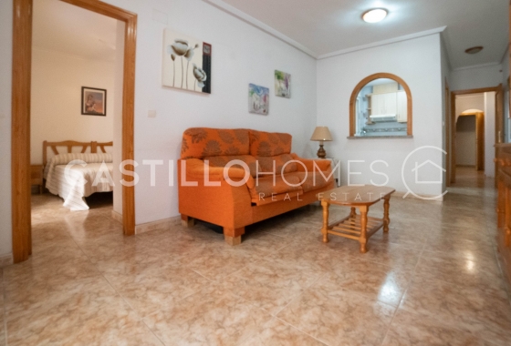 Resale - Apartment / flat - Torrevieja - Centro