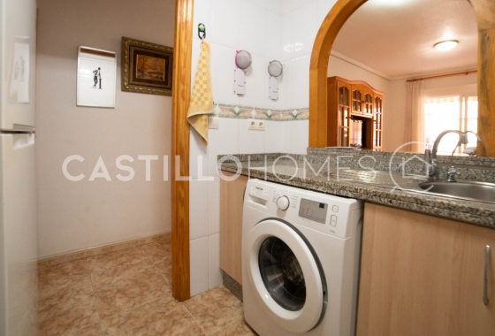 Resale - Apartment / flat - Torrevieja - Centro