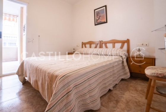 Resale - Apartment / flat - Torrevieja - Centro