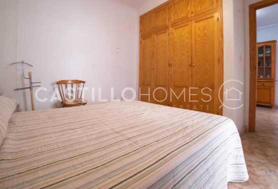 Resale - Apartment / flat - Torrevieja - Centro