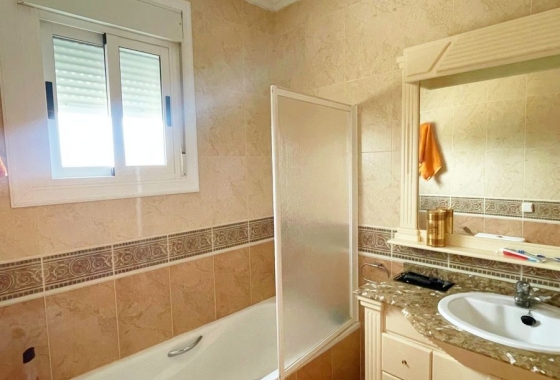 Resale - Finca - Daya Vieja - Costa Blanca