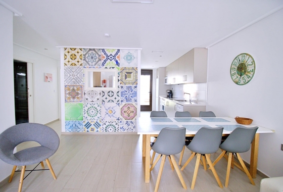 Resale - Apartment / flat - Pilar de la Horadada - Torre De La Horadada