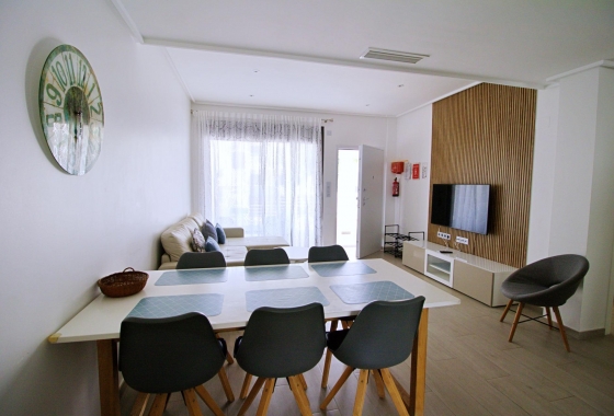 Resale - Apartment / flat - Pilar de la Horadada - Torre De La Horadada