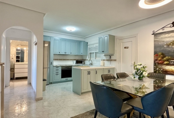 Resale - Apartment / flat - Orihuela - Inland