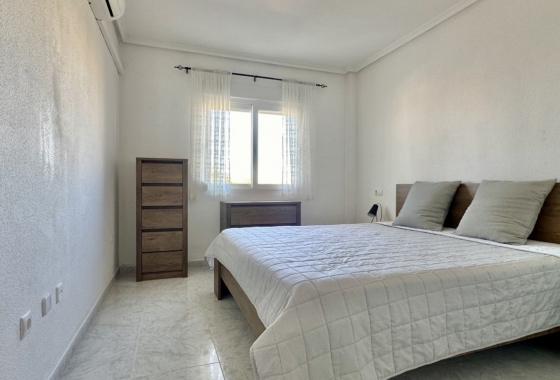 Resale - Apartment / flat - Orihuela - Inland
