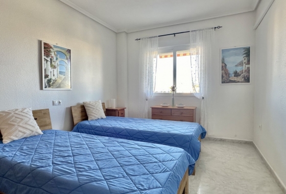 Resale - Apartment / flat - Orihuela - Inland