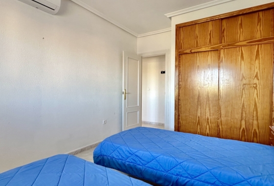 Resale - Apartment / flat - Orihuela - Inland