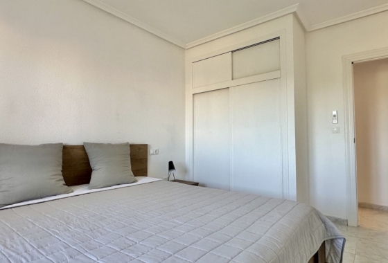 Resale - Apartment / flat - Orihuela - Inland