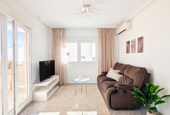 Resale - Apartment / flat - Torrevieja - Costa Blanca