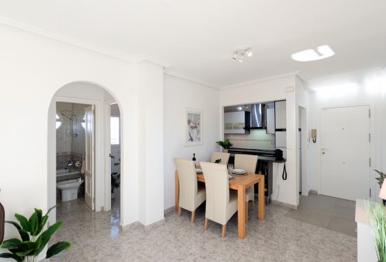 Resale - Apartment / flat - Torrevieja - Costa Blanca