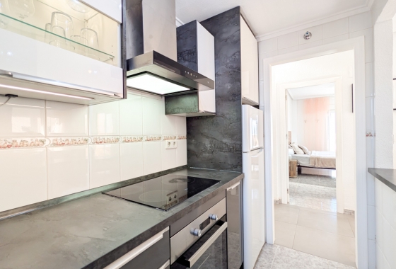 Resale - Apartment / flat - Torrevieja - Costa Blanca