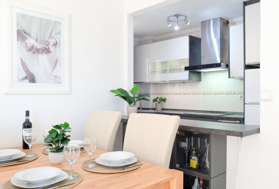 Resale - Apartment / flat - Torrevieja - Costa Blanca