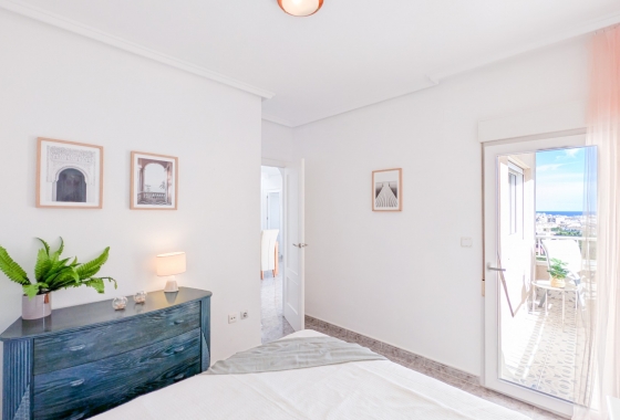 Resale - Apartment / flat - Torrevieja - Costa Blanca