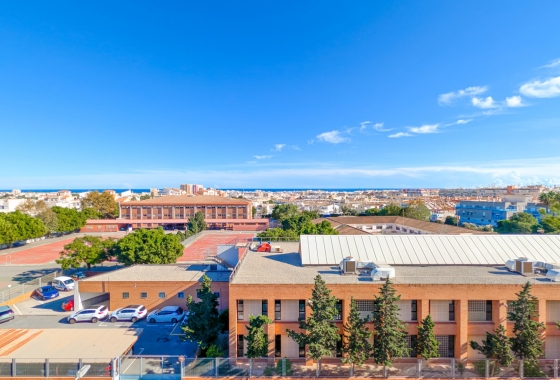 Resale - Apartment / flat - Torrevieja - Costa Blanca