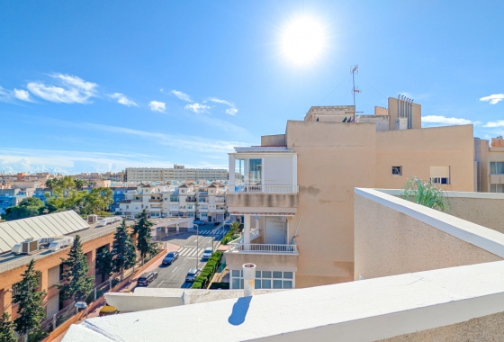 Resale - Apartment / flat - Torrevieja - Costa Blanca